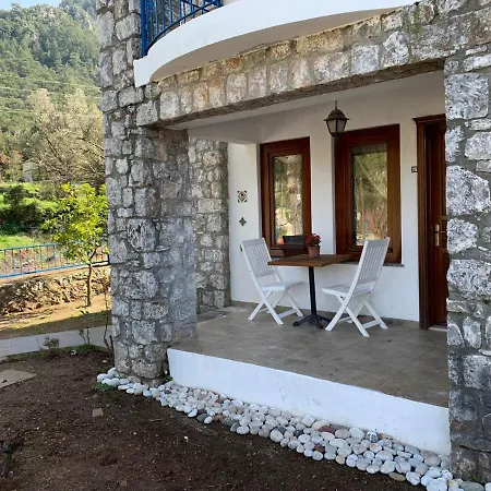 Apart Otel Alp Turunç