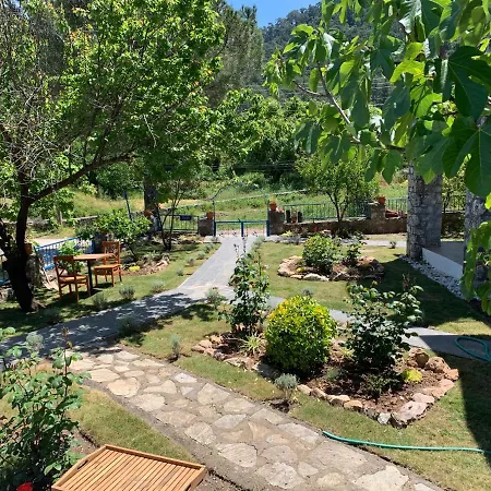 Alp Apart Otel Turunç