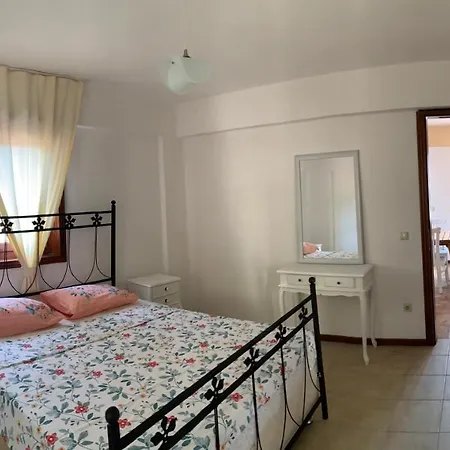Alp Apart Otel *